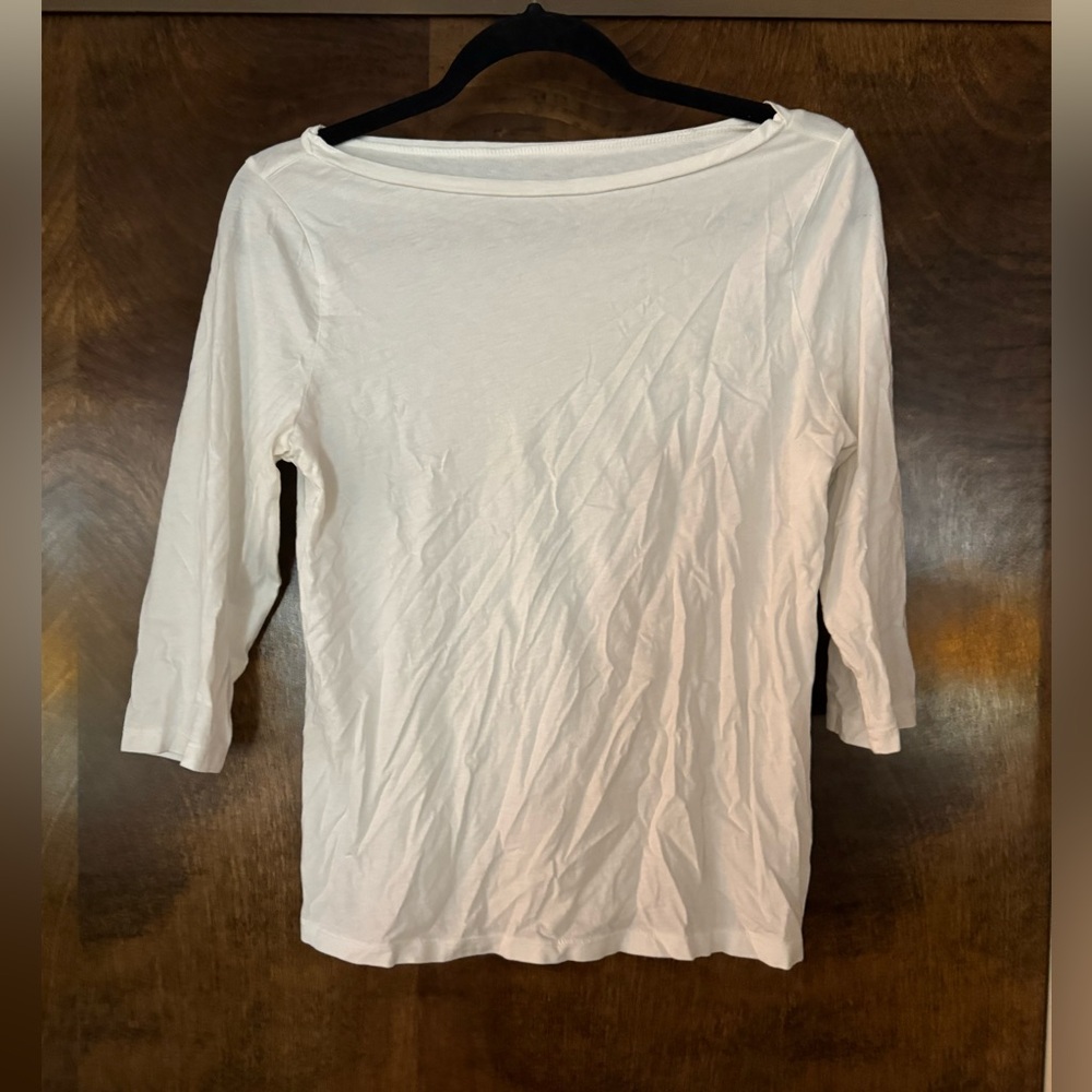 White 3/4 sleeve woman’s boat neck tee size small